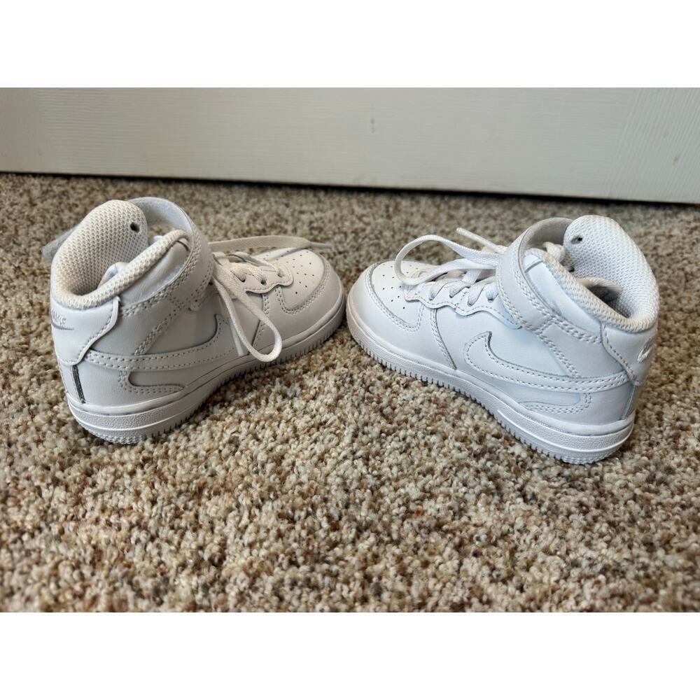 BABY/Toddler NIKE Air Force One Mid Sneaker, 8C, Lace & Velcro - Picture 4 of 8